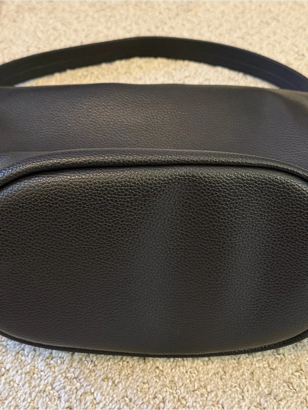 Vera Bradley Black Pebbled Shoulder Bag - Picture 4 of 7